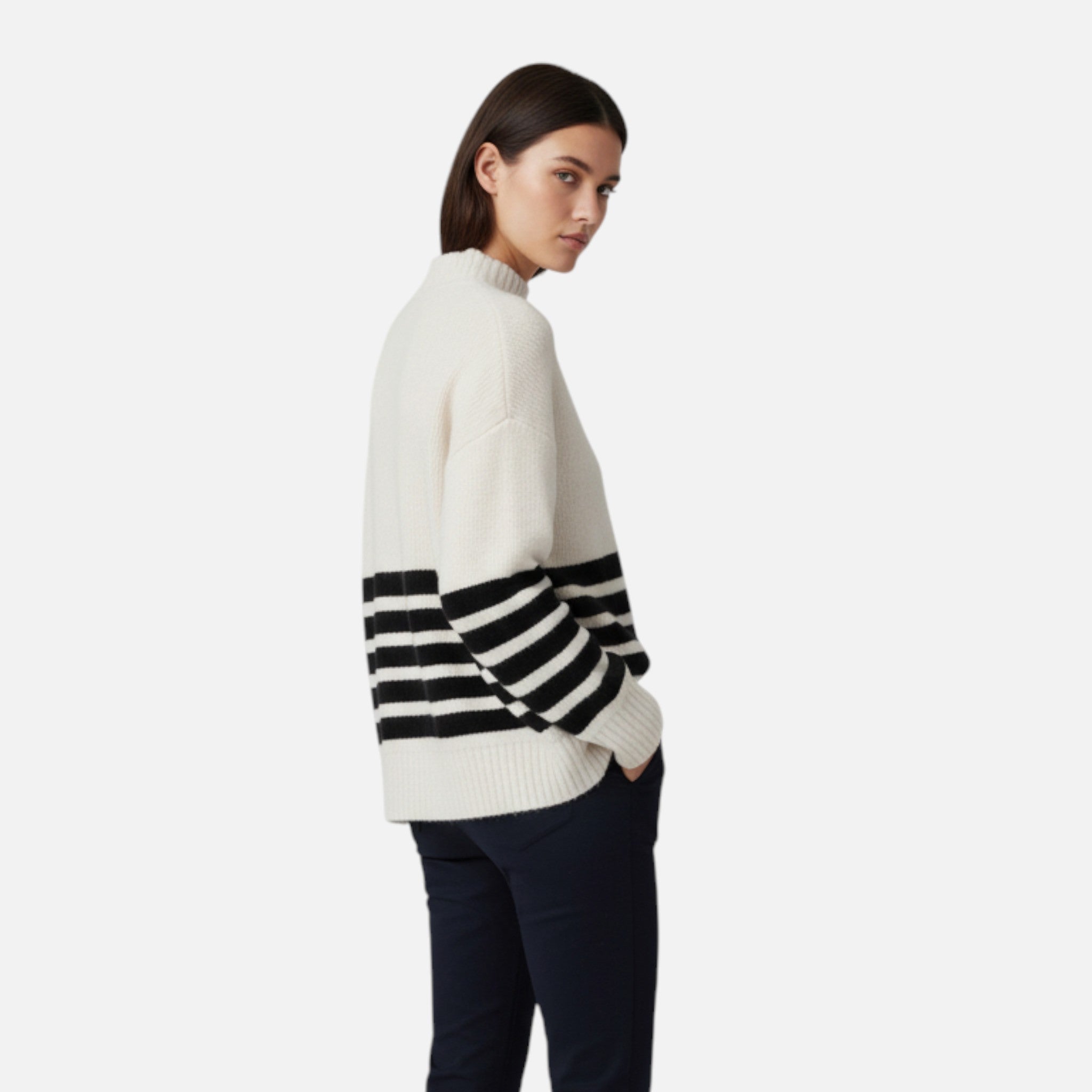Belraes | The Coastal Stripe Sweater